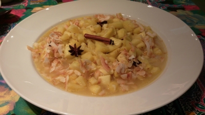 Ananas-Curry mit Zitronen-Raita
