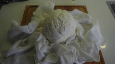 Labna - orientalischer Joghurt-Frischkäse - selbstgemacht