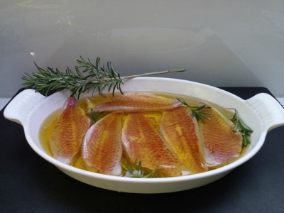 Rotbarbenfilet confiert in Würzöl